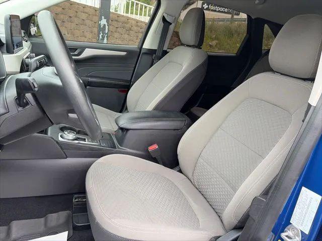 2022 Ford Escape SE Hybrid