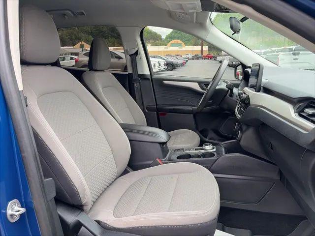 2022 Ford Escape SE Hybrid