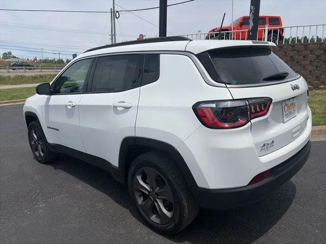 2022 Jeep Compass Latitude Lux 4x4