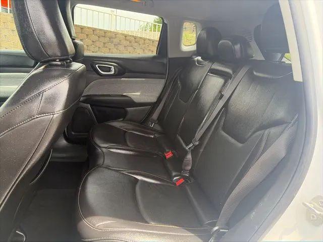 2022 Jeep Compass Latitude Lux 4x4