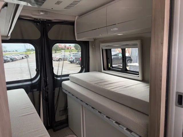 2019 Ram ProMaster 2500 Window Van High Roof 159" WB EXT