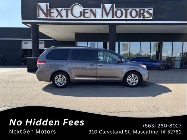 2011 Toyota Sienna XLE V6 for sale in Muscatine, IA