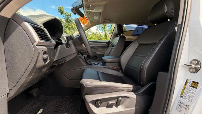 2021 Volkswagen Atlas 2.0T SE w/Technology
