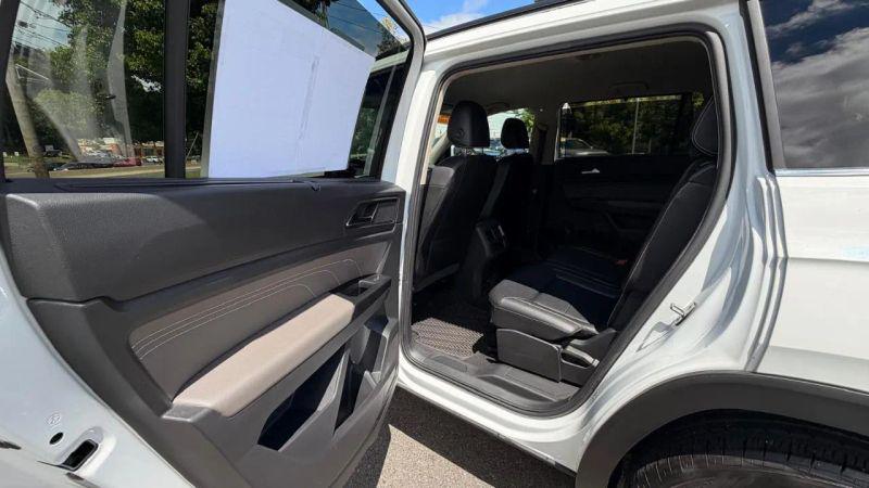2021 Volkswagen Atlas 2.0T SE w/Technology