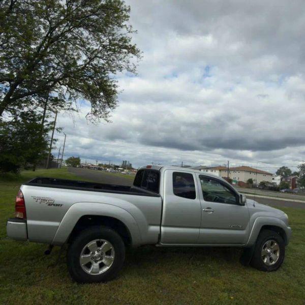 2006 Toyota Tacoma X-Runner