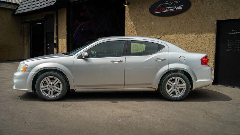 2012 Dodge Avenger SXT