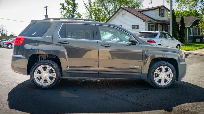 2017 GMC Terrain SLE-2