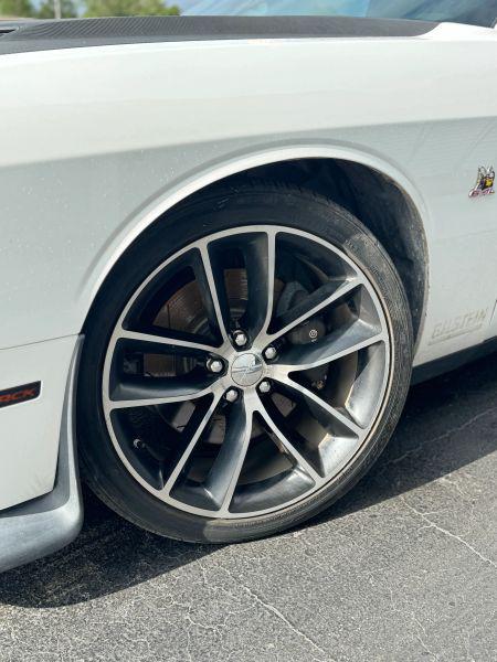 2016 Dodge Challenger R/T Scat Pack
