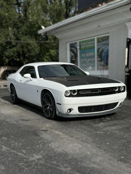 2016 Dodge Challenger R/T Scat Pack