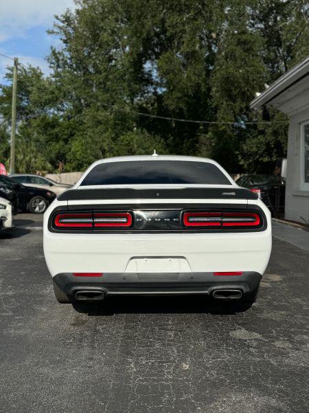 2016 Dodge Challenger R/T Scat Pack