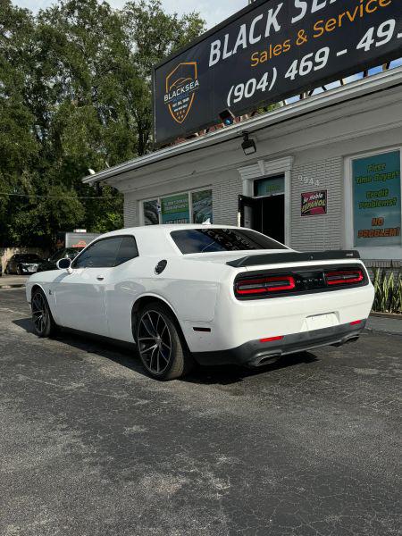 2016 Dodge Challenger R/T Scat Pack