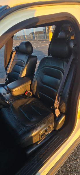 2000 Cadillac DeVille Standard
