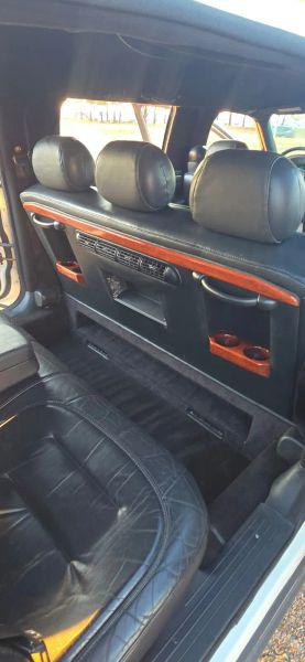 2000 Cadillac DeVille Standard