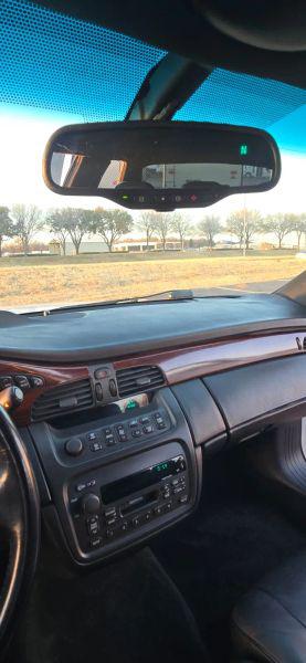 2000 Cadillac DeVille Standard