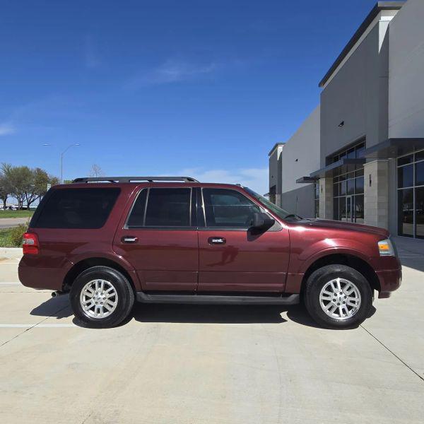 2011 Ford Expedition XLT