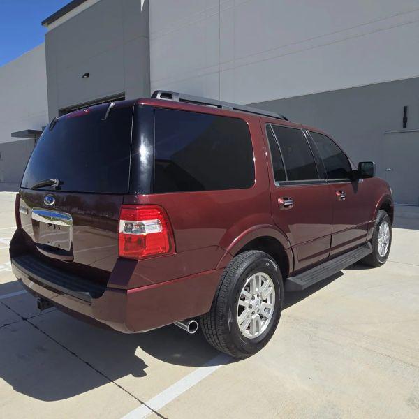 2011 Ford Expedition XLT