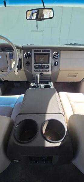 2011 Ford Expedition XLT