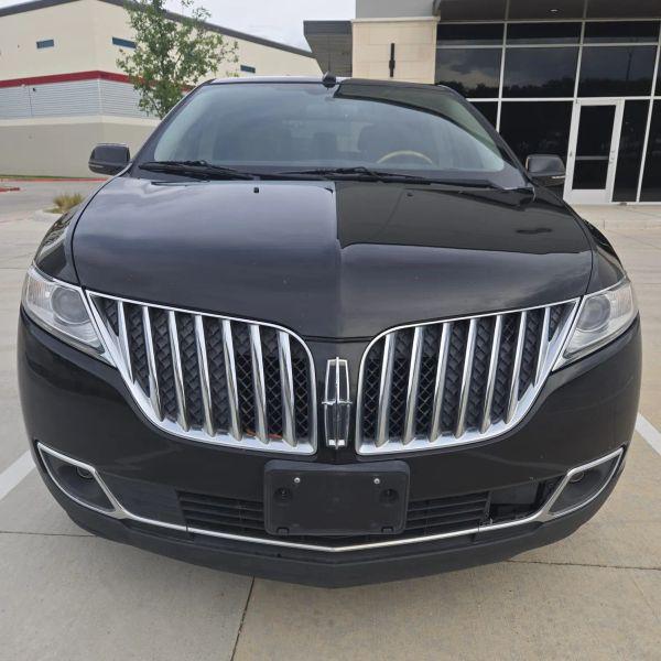 2013 Lincoln MKX Base