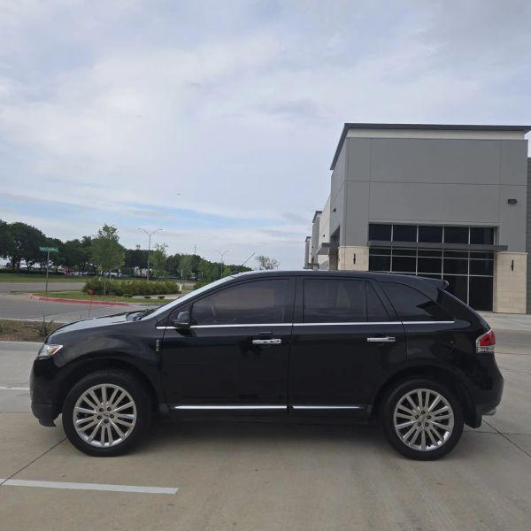2013 Lincoln MKX Base