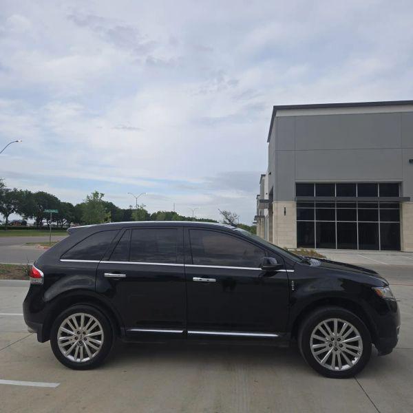2013 Lincoln MKX Base
