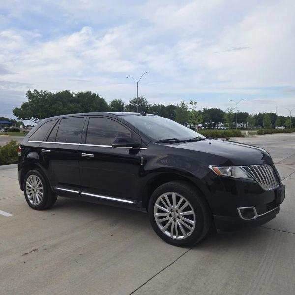 2013 Lincoln MKX Base