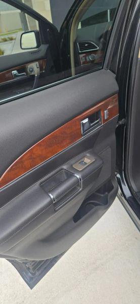 2013 Lincoln MKX Base