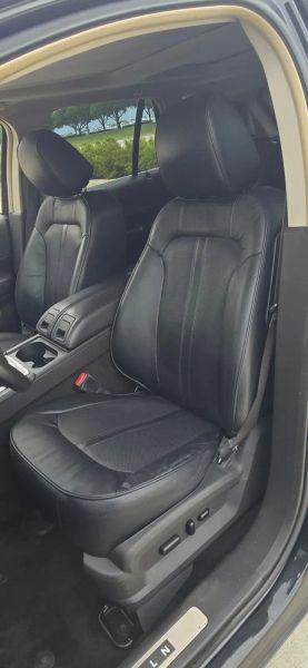 2013 Lincoln MKX Base