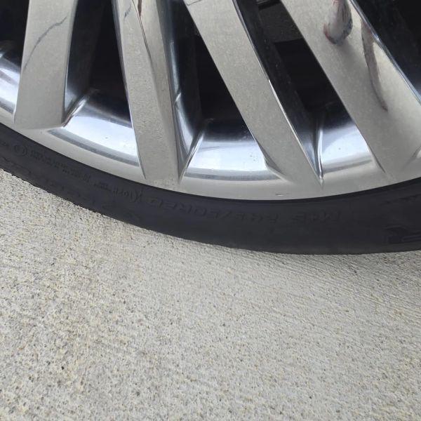 2013 Lincoln MKX Base