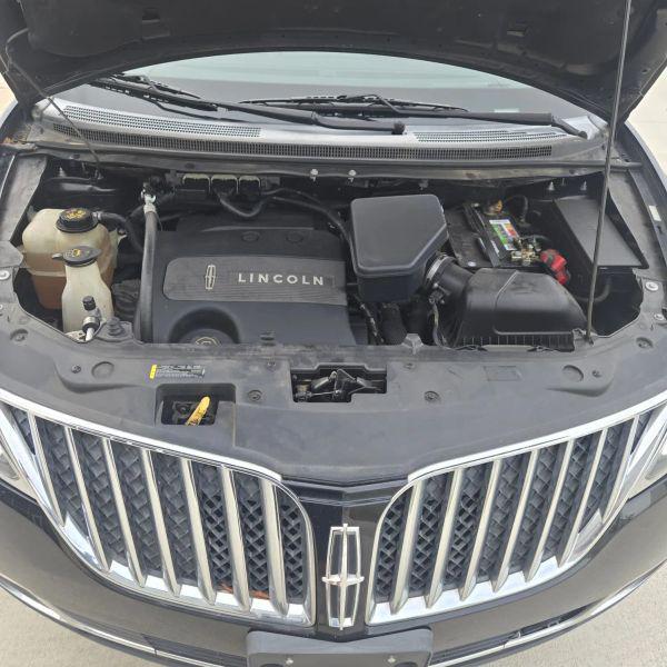 2013 Lincoln MKX Base