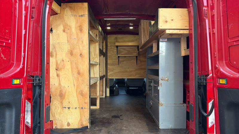 2015 Ford Transit Medium Roof w/Sliding Side Door w/RWB