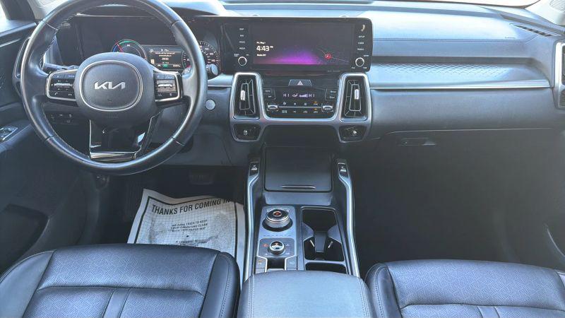 2023 Kia Sorento Hybrid EX