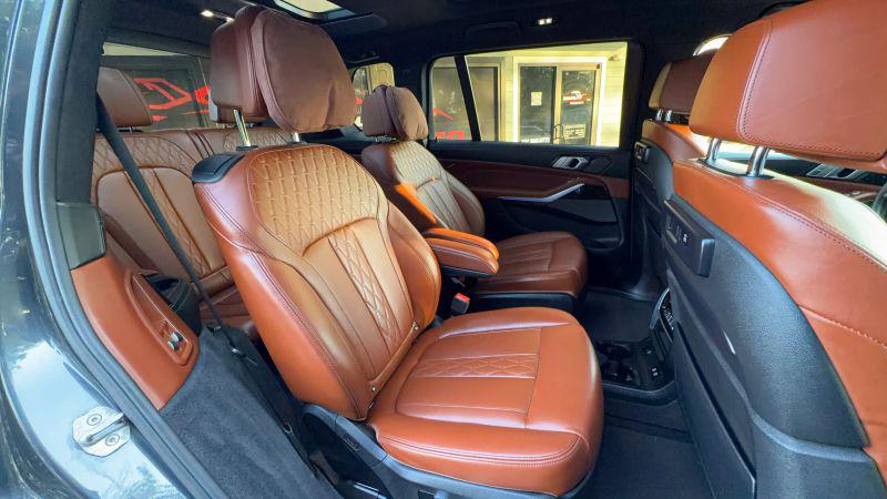 2019 BMW X7 xDrive50i