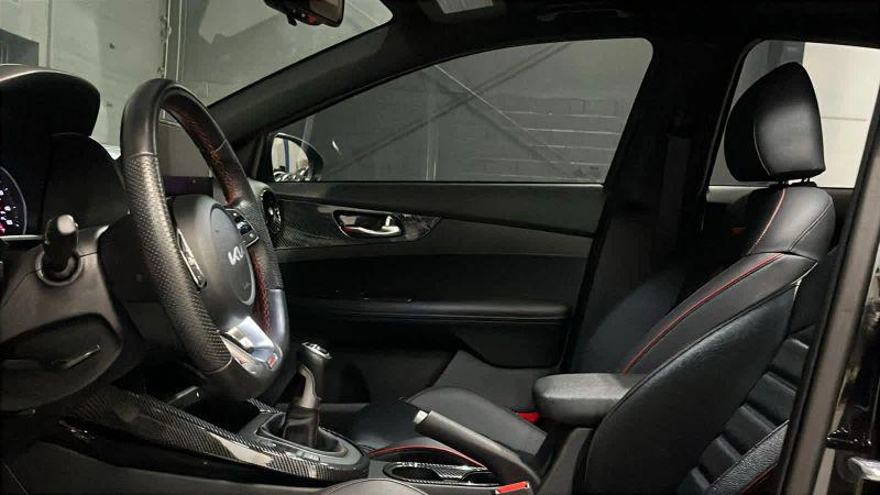 2023 Kia Forte GT Manual