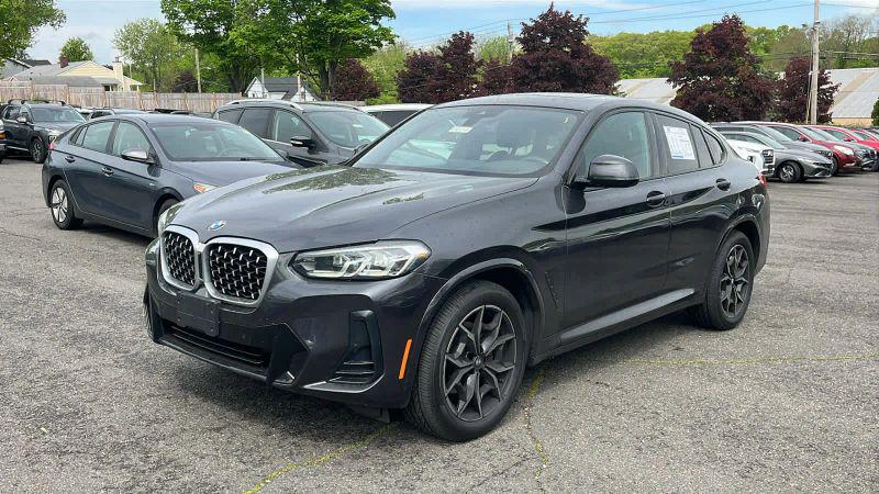 2024 BMW X4 xDrive30i