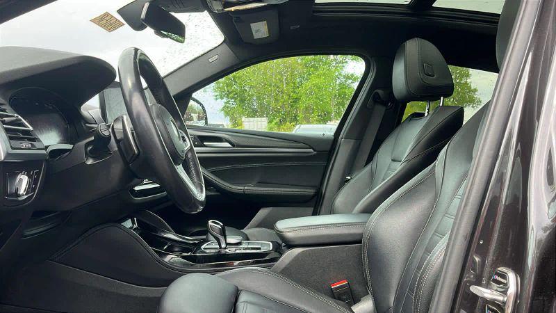 2024 BMW X4 xDrive30i