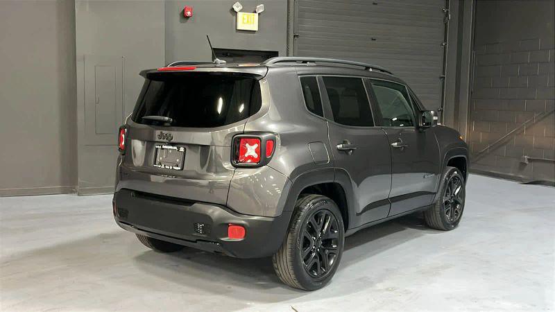 2017 Jeep Renegade Altitude 4x4