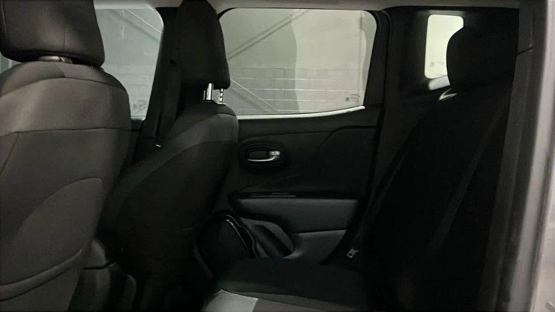 2017 Jeep Renegade Altitude 4x4