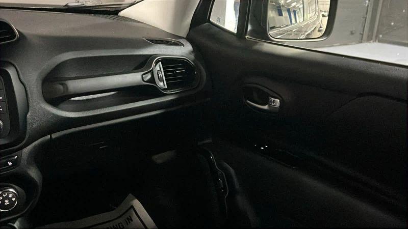 2017 Jeep Renegade Altitude 4x4