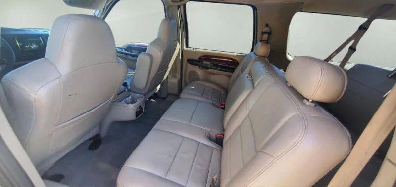 2005 Ford Excursion Limited