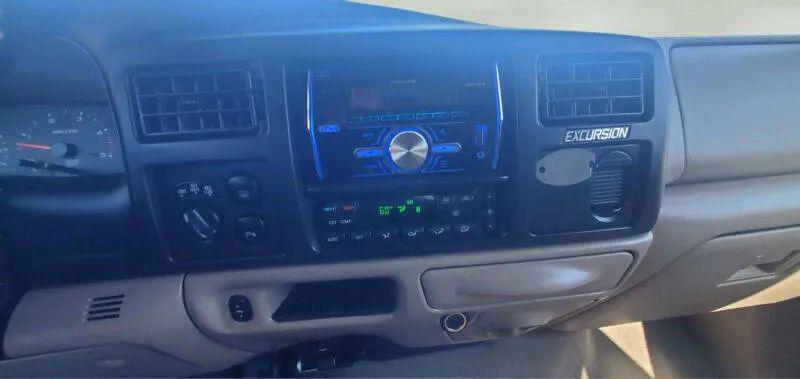 2005 Ford Excursion Limited
