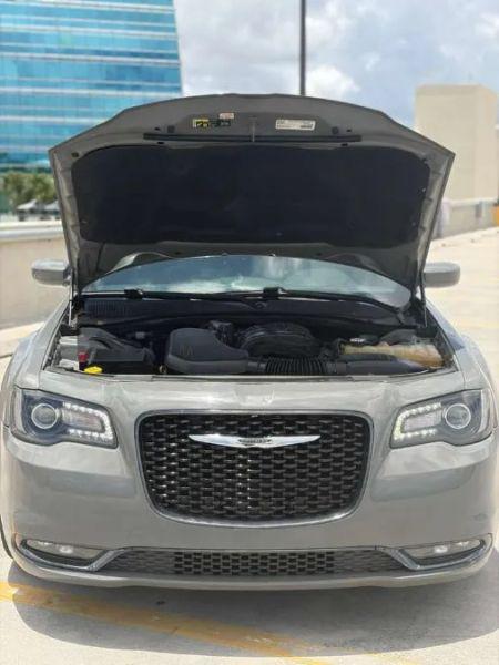 2018 Chrysler 300 300S