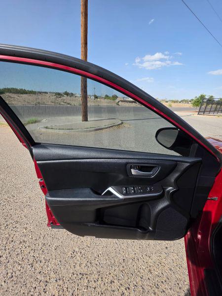 2017 Toyota Camry XLE