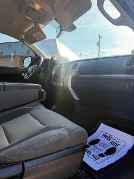 2019 Toyota Tundra SR5 4.6L V8