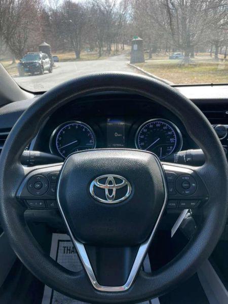 2019 Toyota Camry XLE
