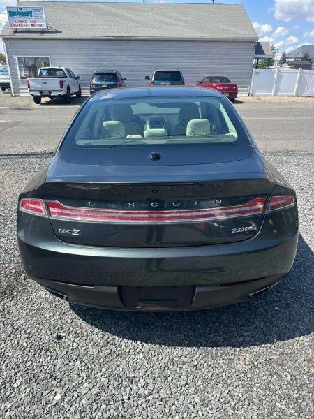 2015 Lincoln MKZ Base