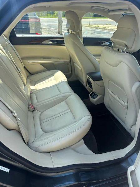 2015 Lincoln MKZ Base