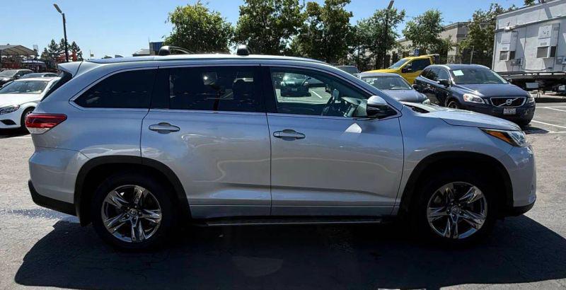 2019 Toyota Highlander Limited Platinum