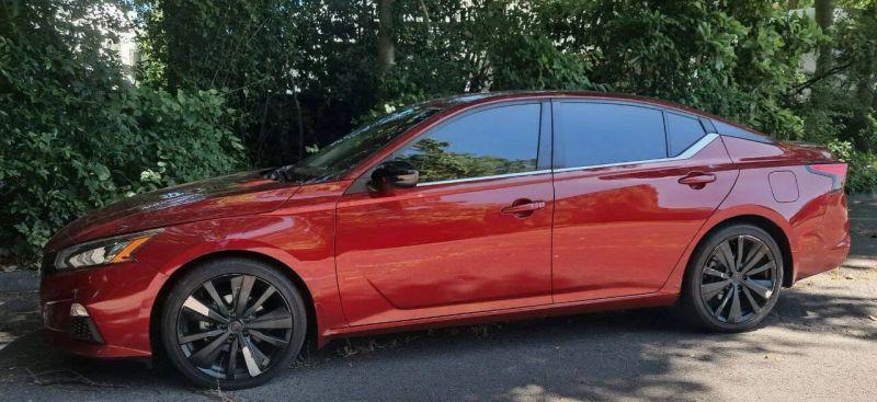 2021 Nissan Altima SR FWD