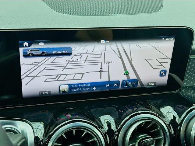 2025 Mercedes-Benz GLB 250