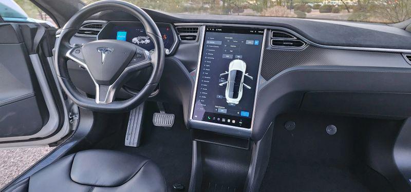 2014 Tesla Model S P85